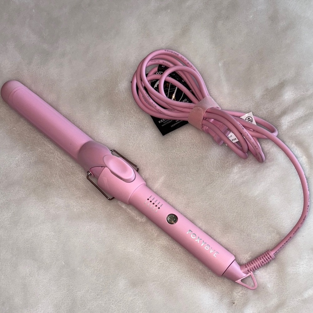 Foxybae Pink Curling Iron